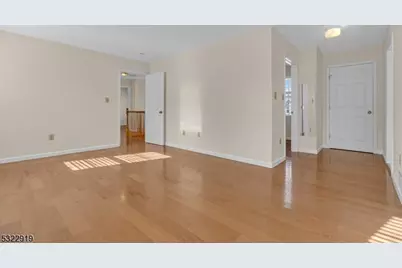 71 Nostrand Rd, Hillsborough Township, NJ 08844 - Photo 24