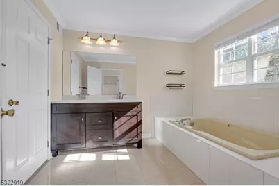 71 Nostrand Rd, Hillsborough Township, NJ 08844 - Photo 26