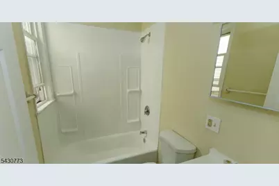 428 Avon Ave, Newark, NJ 07108 - Photo 18
