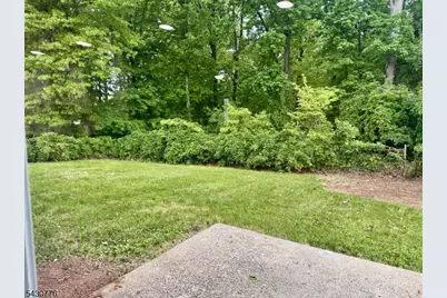 110 Murdock St, Woodbridge Township, NJ 08863 - Photo 4