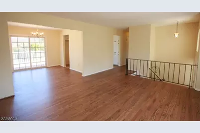 50 Mountain View Ave, Washington Township, NJ 07853 - Photo 6