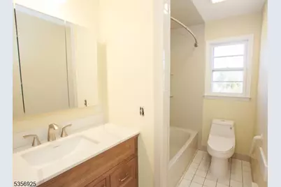 50 Mountain View Ave, Washington Township, NJ 07853 - Photo 16