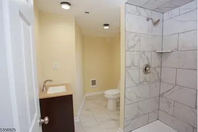 50 Mountain View Ave, Washington Township, NJ 07853 - Photo 20