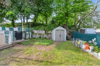 94 Summer St, Passaic, NJ 07055 - Photo 12