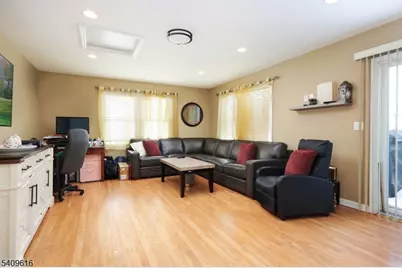 1841 Cider Mill Rd, Union Township, NJ 07083 - Photo 14