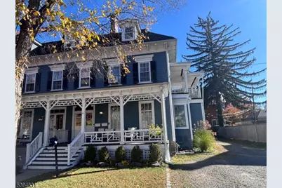 4 Perry St, Morristown, NJ 07960 - Photo 1