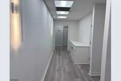 209 S Livingston Ave, Livingston, NJ 07039 - Photo 14