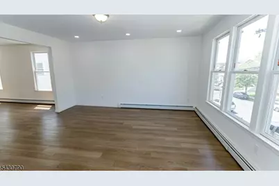 182 Ellery Ave, Newark, NJ 07106 - Photo 6