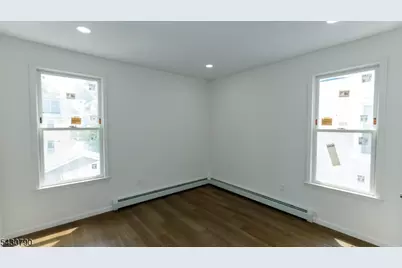 182 Ellery Ave, Newark, NJ 07106 - Photo 18