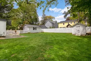 11 Pine Terrace W, Millburn, NJ 07078 - Photo 24