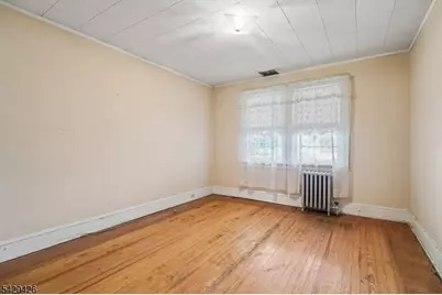1397 Orange Ave, Union Township, NJ 07083 - Photo 6