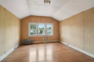1397 Orange Ave, Union Township, NJ 07083 - Photo 14