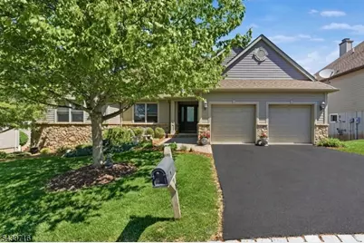 14 Wentworth Ct, Hardyston Township, NJ 07419 - Photo 4