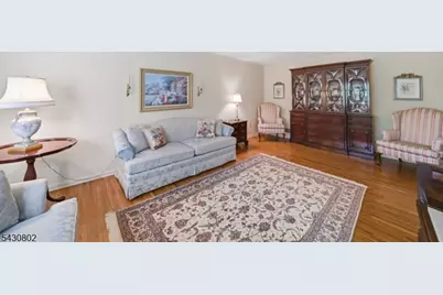 16 Beech Ct, Chatham Township, NJ 07928 - Photo 8