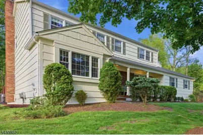 16 Beech Ct, Chatham Township, NJ 07928 - Photo 4