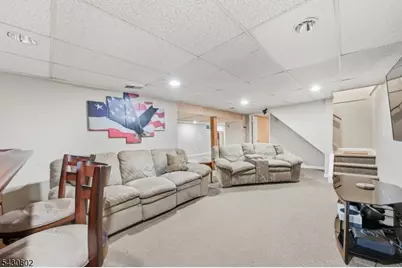 16 Beech Ct, Chatham Township, NJ 07928 - Photo 34