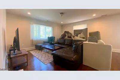 137 Centre St, Nutley, NJ 07110 - Photo 8