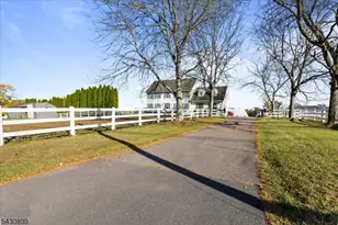 152 County Rd 513, Alexandria Township, NJ 08825 - Photo 6