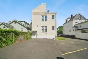 85 Franklin Terrace, Irvington, NJ 07111 - Photo 2