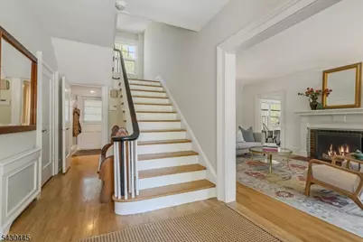 221 Christopher St, Montclair, NJ 07042 - Photo 4