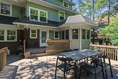 221 Christopher St, Montclair, NJ 07042 - Photo 36