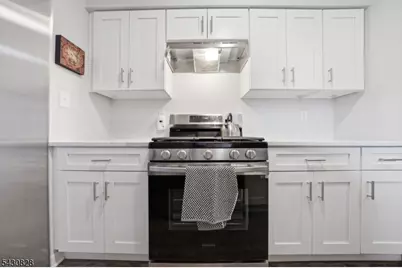 825 Riverside Ave #203, Lyndhurst Township, NJ 07071 - Photo 14