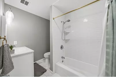 825 Riverside Ave #203, Lyndhurst Township, NJ 07071 - Photo 20