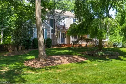 18 Strawberry Ln, Morris Township, NJ 07960 - Photo 1