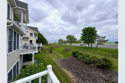 68 S Shore Dr, Old Bridge Township, NJ 08879 - Photo 40
