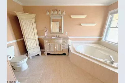 68 S Shore Dr, Old Bridge Township, NJ 08879 - Photo 16