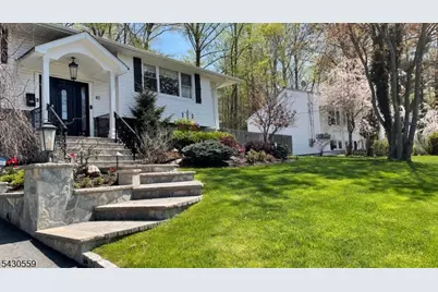 40 Rumson Rd, Livingston, NJ 07039 - Photo 2