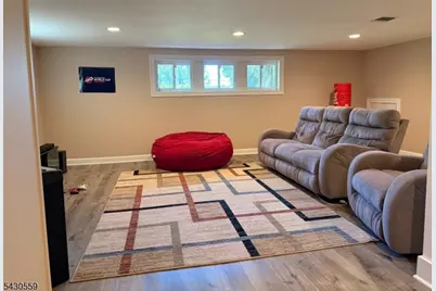 40 Rumson Rd, Livingston, NJ 07039 - Photo 22