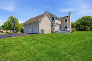 2 David Dr, Hanover Township, NJ 07981 - Photo 4