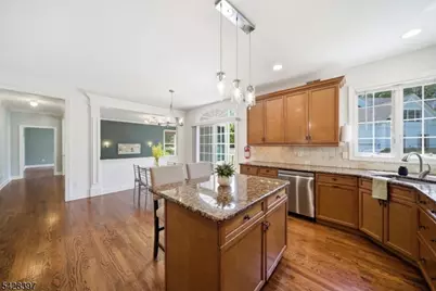 2 David Dr, Hanover Township, NJ 07981 - Photo 28
