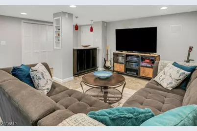 65 Hawthorne Ave, Glen Ridge, NJ 07028 - Photo 28