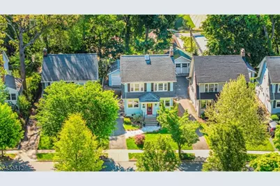 65 Hawthorne Ave, Glen Ridge, NJ 07028 - Photo 40