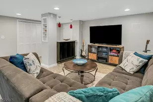 65 Hawthorne Ave, Glen Ridge, NJ 07028 - Photo 28