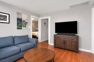 108 Ottawa Ave, Hasbrouck Heights, NJ 07604 - Photo 14