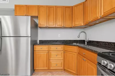 108 Ottawa Ave #2, Hasbrouck Heights, NJ 07604 - Photo 6