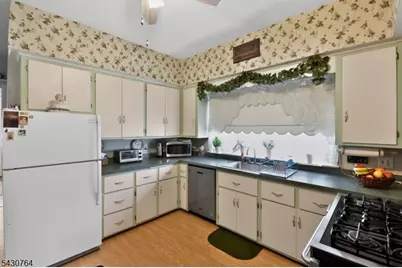 449 Central Ave, Rahway, NJ 07065 - Photo 16