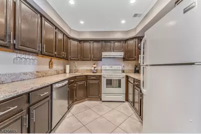 7 Esther Ct, Lebanon, NJ 08833 - Photo 12