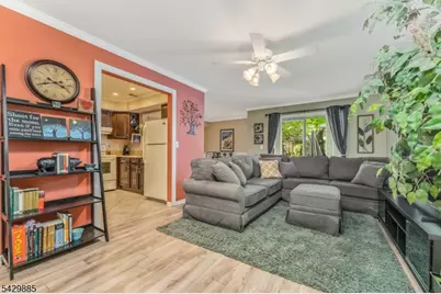 7 Esther Ct, Lebanon, NJ 08833 - Photo 8