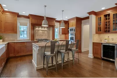 230 Summit Ave, Summit, NJ 07901 - Photo 18