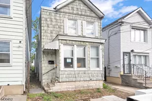 88 Komorn St, Newark, NJ 07105 - Photo 2