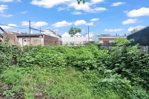 88 Komorn St, Newark, NJ 07105 - Photo 12