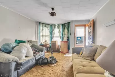 88 Komorn St, Newark, NJ 07105 - Photo 14