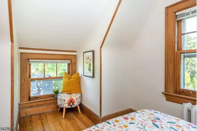 132 Christopher St, Montclair, NJ 07042 - Photo 42