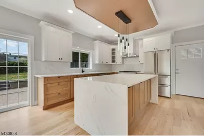 67 Melody Hill Rd, Clifton, NJ 07013 - Photo 6