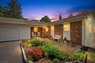4 Hillcrest Ave, Mendham, NJ 07945 - Photo 4