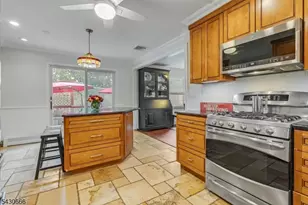 4 Hillcrest Ave, Mendham, NJ 07945 - Photo 10